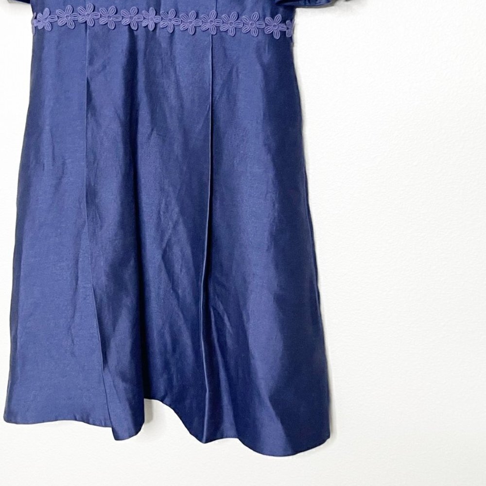 Draper James Navy Blue Flutter Short Sleeve Lace Dress Embroidered Size 2 - Picture 3 of 13